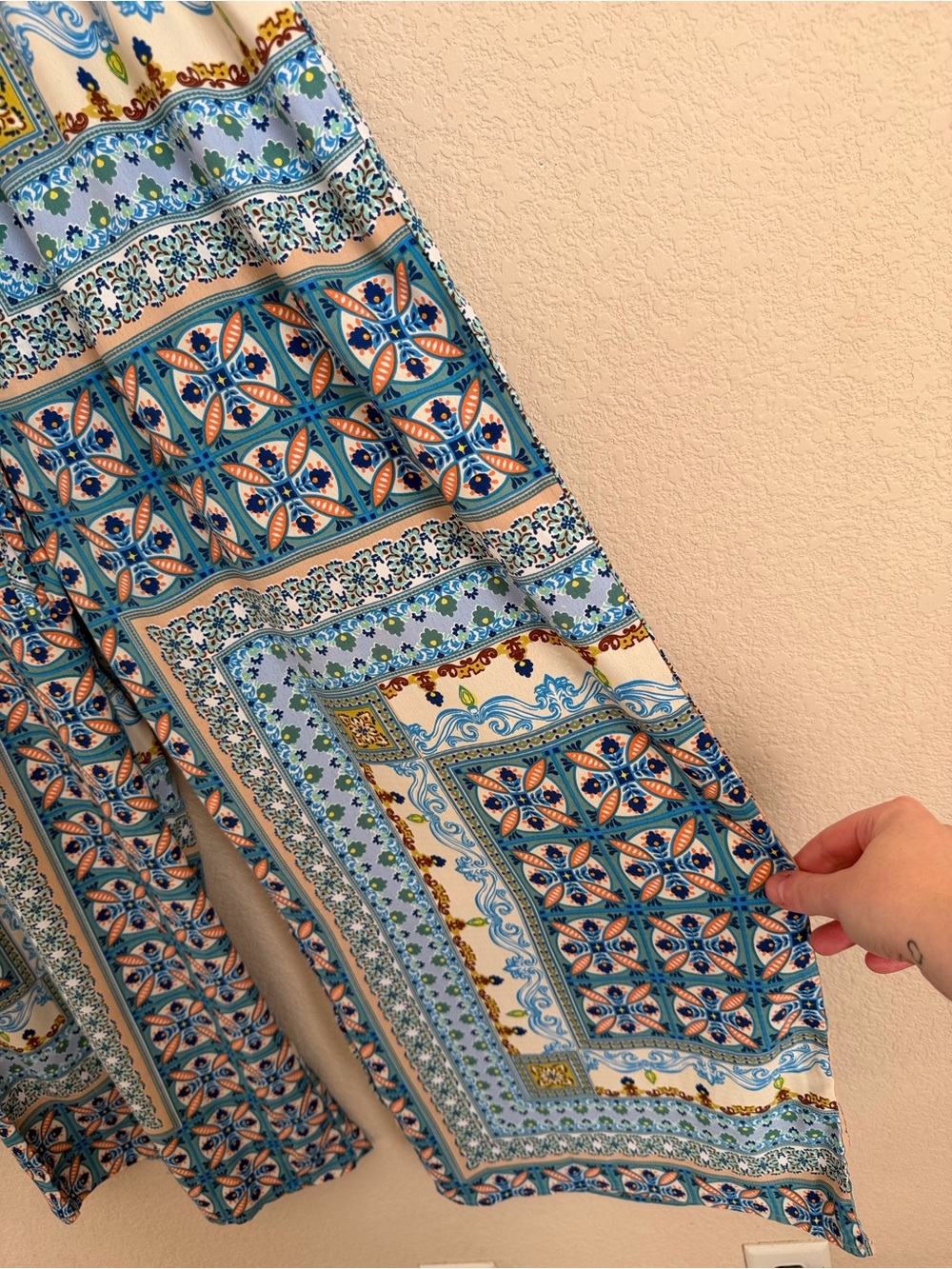 Umgee USA Wide Leg Palazzo Pants L Blue Boho Medallion Tile Print Coastal Flowy - Picture 6 of 14